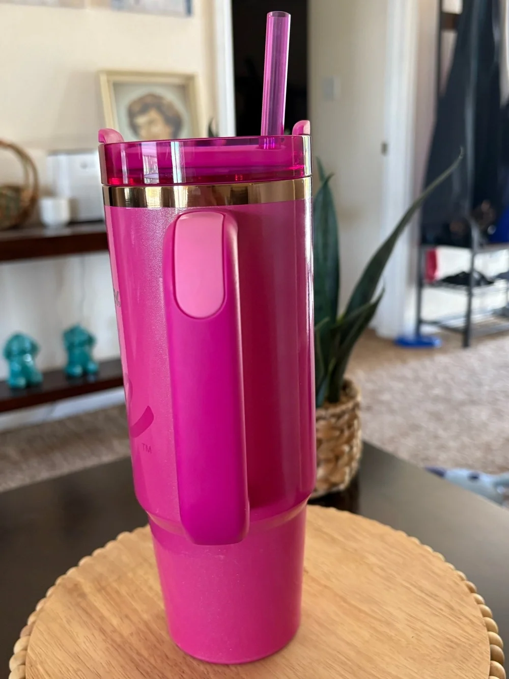 Stanley x Barbie Icon 30 oz Quencher H2.0 Tumbler Pink COMPLETE Box - Picture 5 of 12